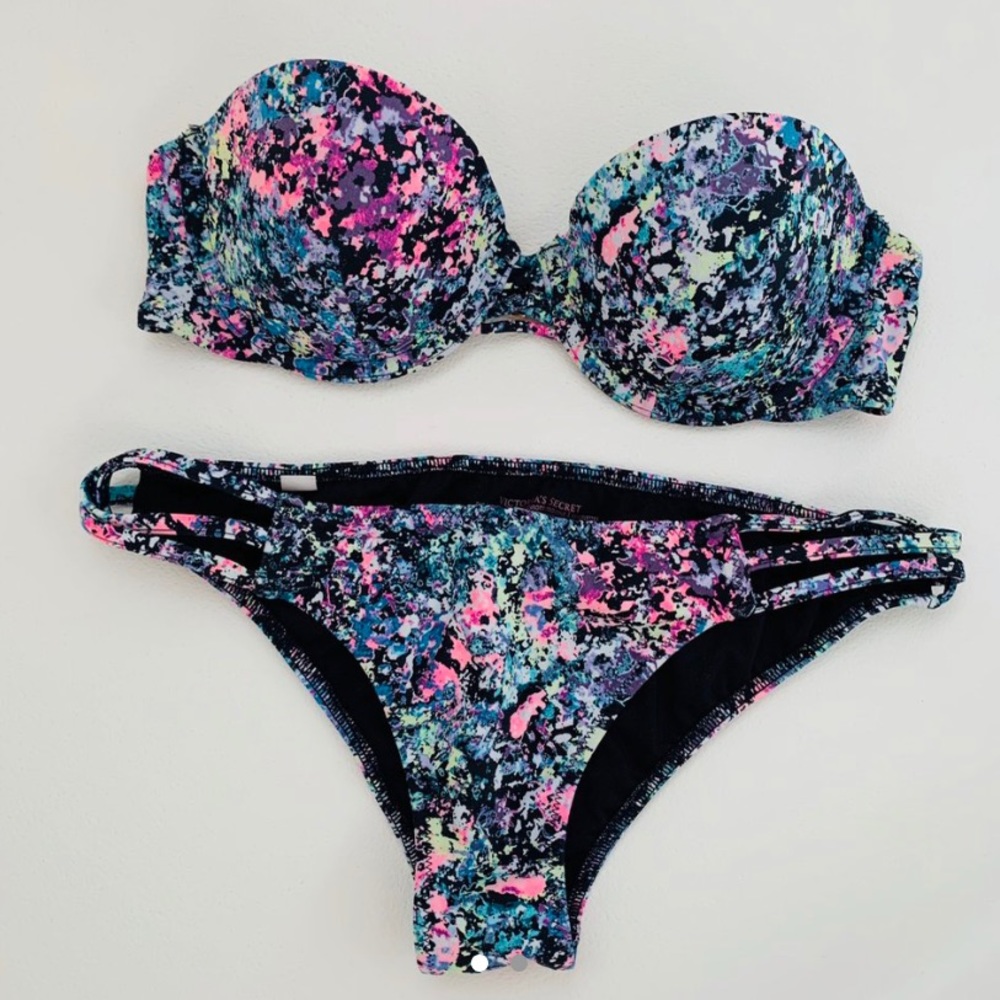 Victoria’s Secret Bikini